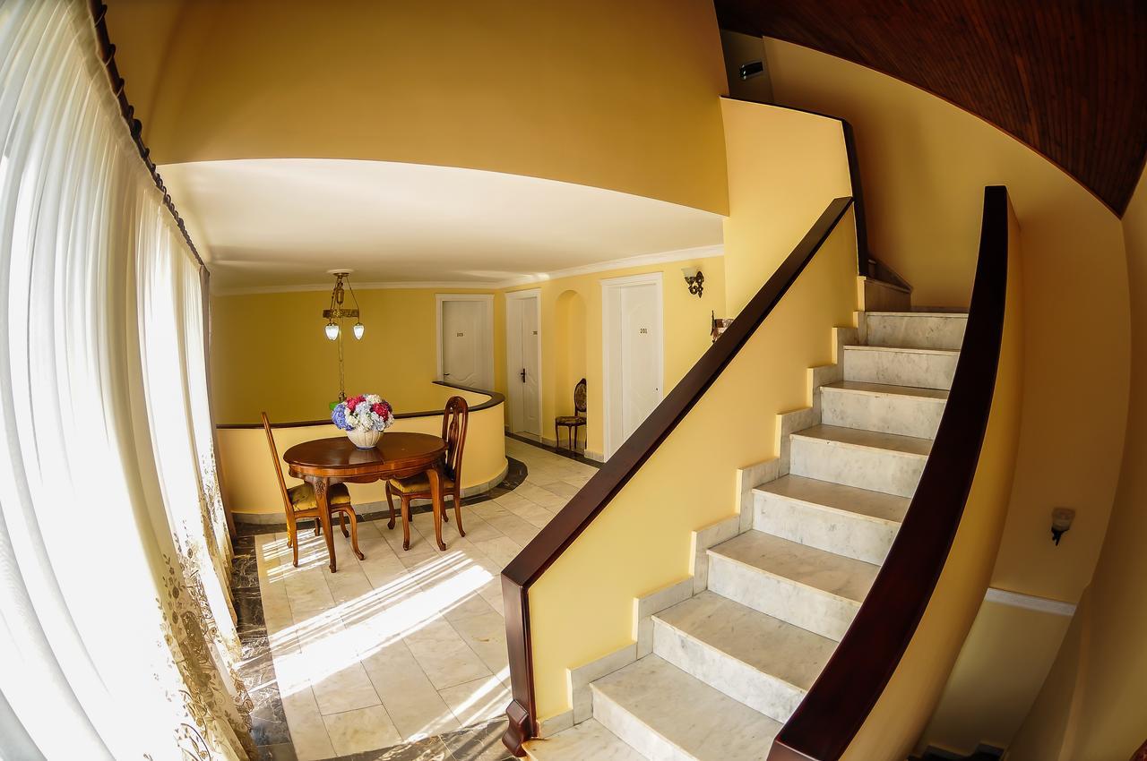Hotel Tramonto Чакви Екстериор снимка