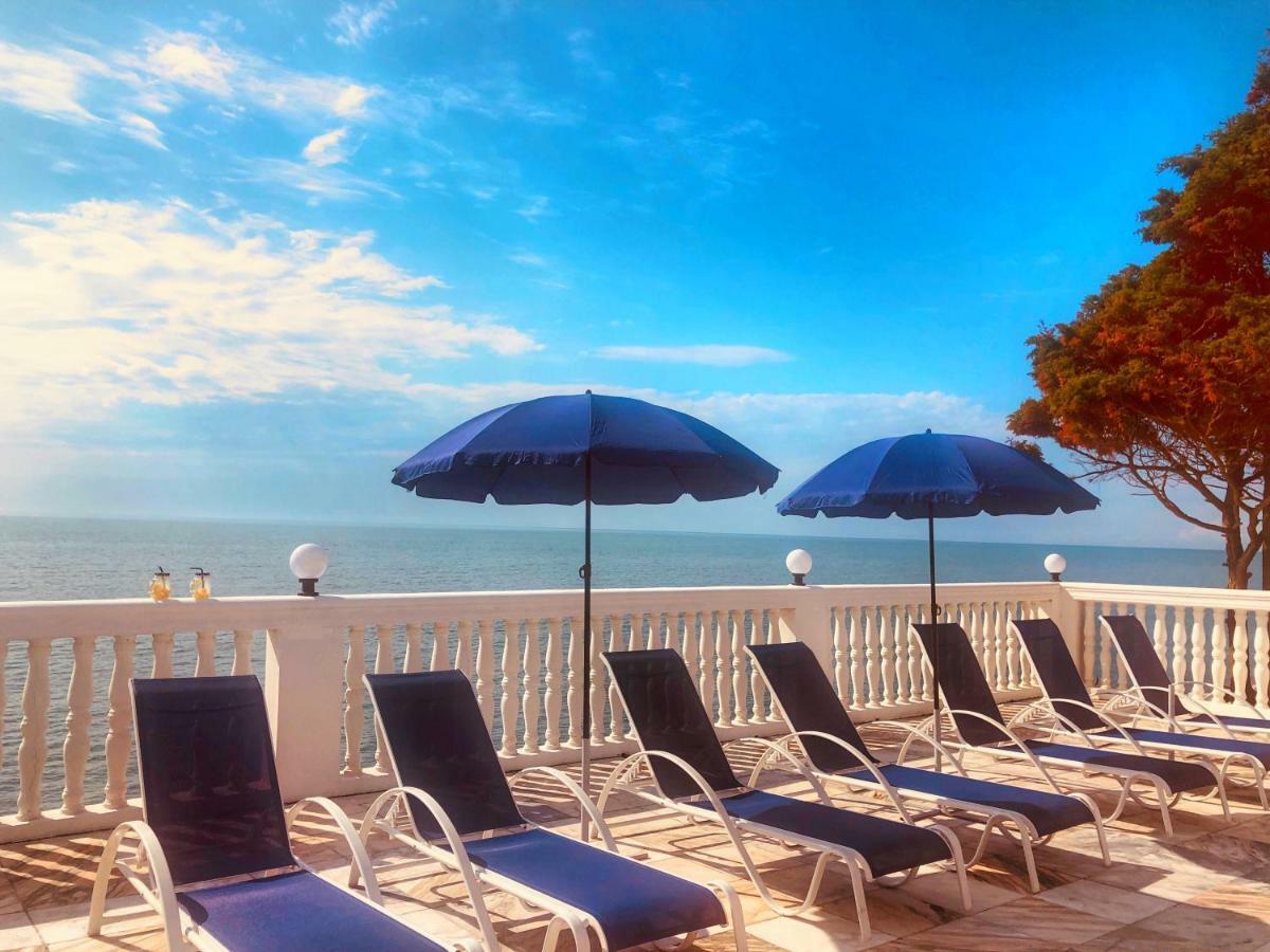 Hotel Tramonto Чакви Екстериор снимка